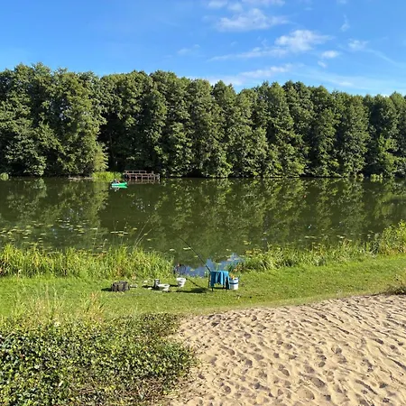 Habitación en casa particular Osrodek Wypoczynkowy Sosenka Zalom (Czlopa)